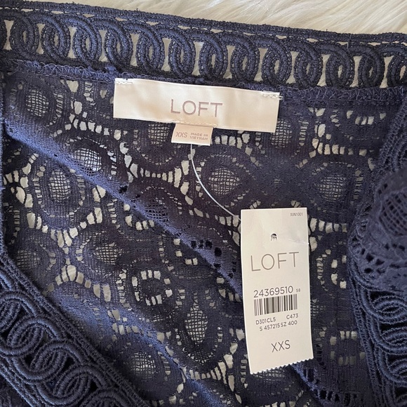 {LOFT} Lace Puff Short Sleeve Top in Navy - Womens XXS - NWT - Picture 5 of 9
